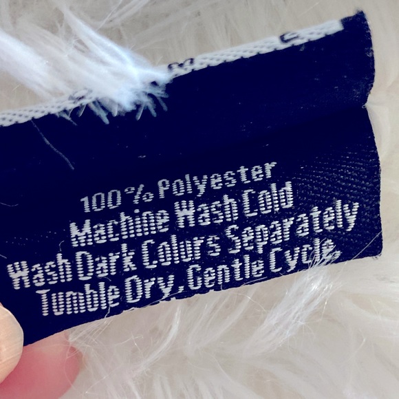 Tozai Home Faux Fur Throw Pillow 19” x 19” Decorative Contemporary Decor White - Picture 4 of 6